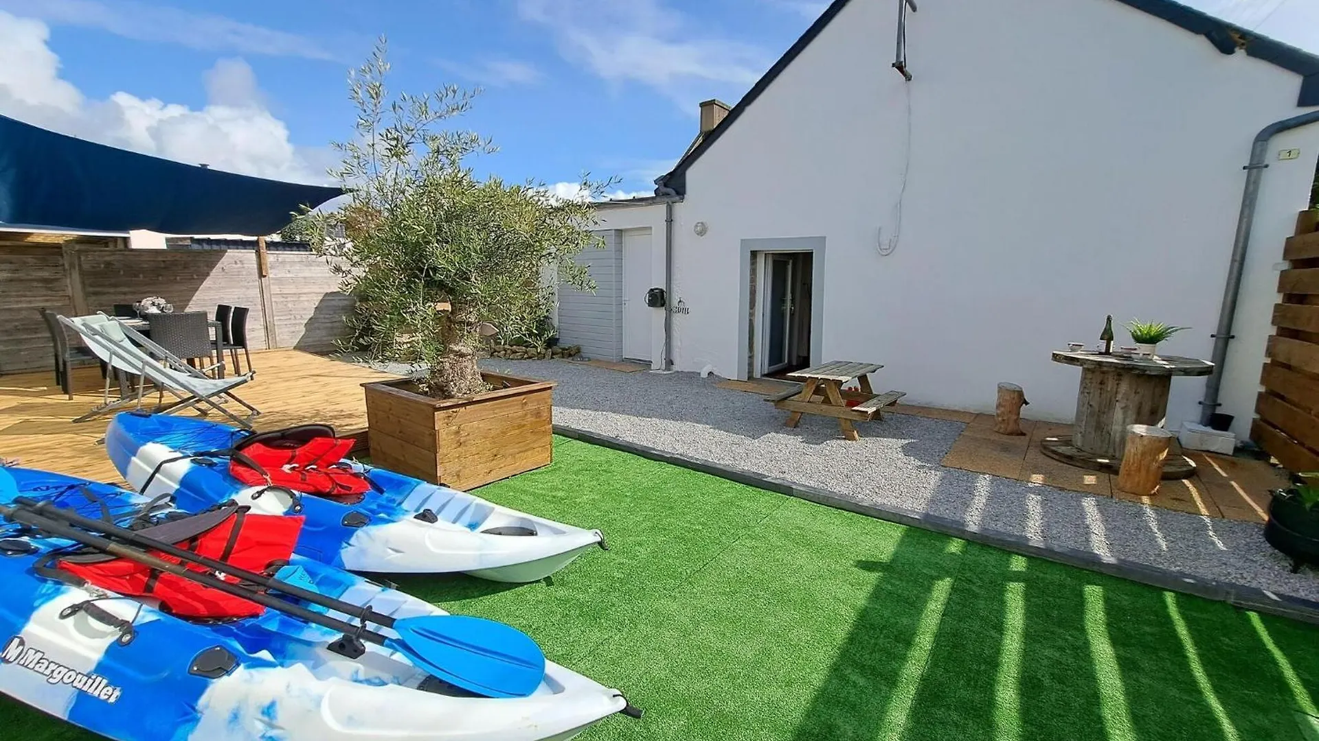 Comfortable Cottage Close To The Beach, Portsall, 2 Canoes Ploudalmezeau